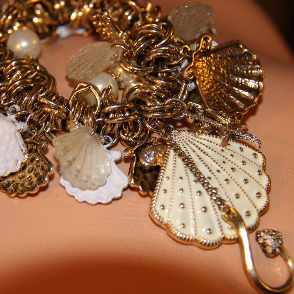 MERMAID PRINCESS BETSEY JOHNSON CHARM BRACELET sea shell nautical crystal